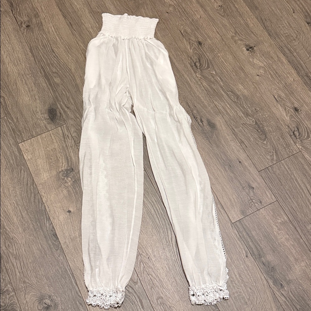 White Smocked pants open sides size XS